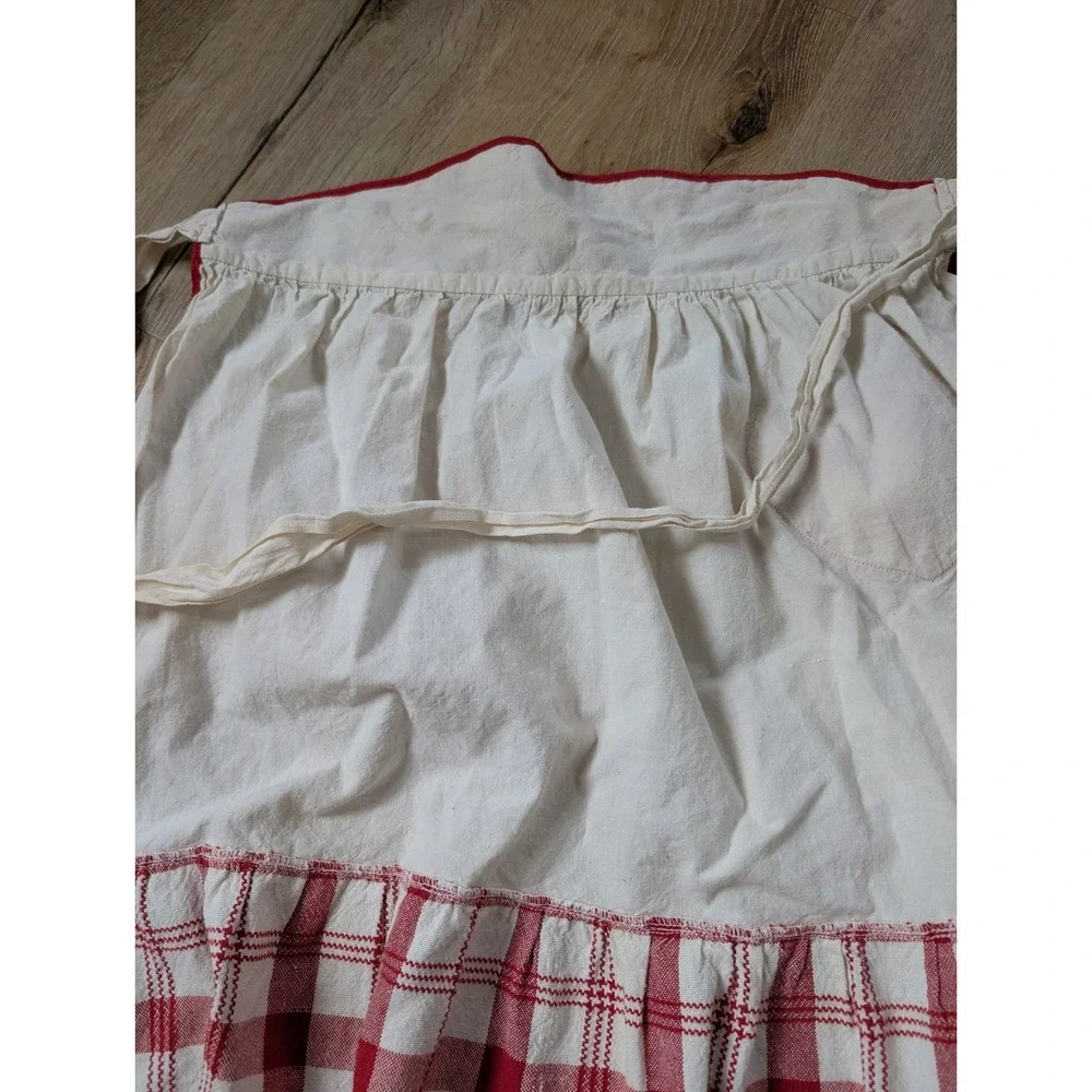 Vintage Valentine's Half Waist Kitchen Hostess Apron with Red Heart‎